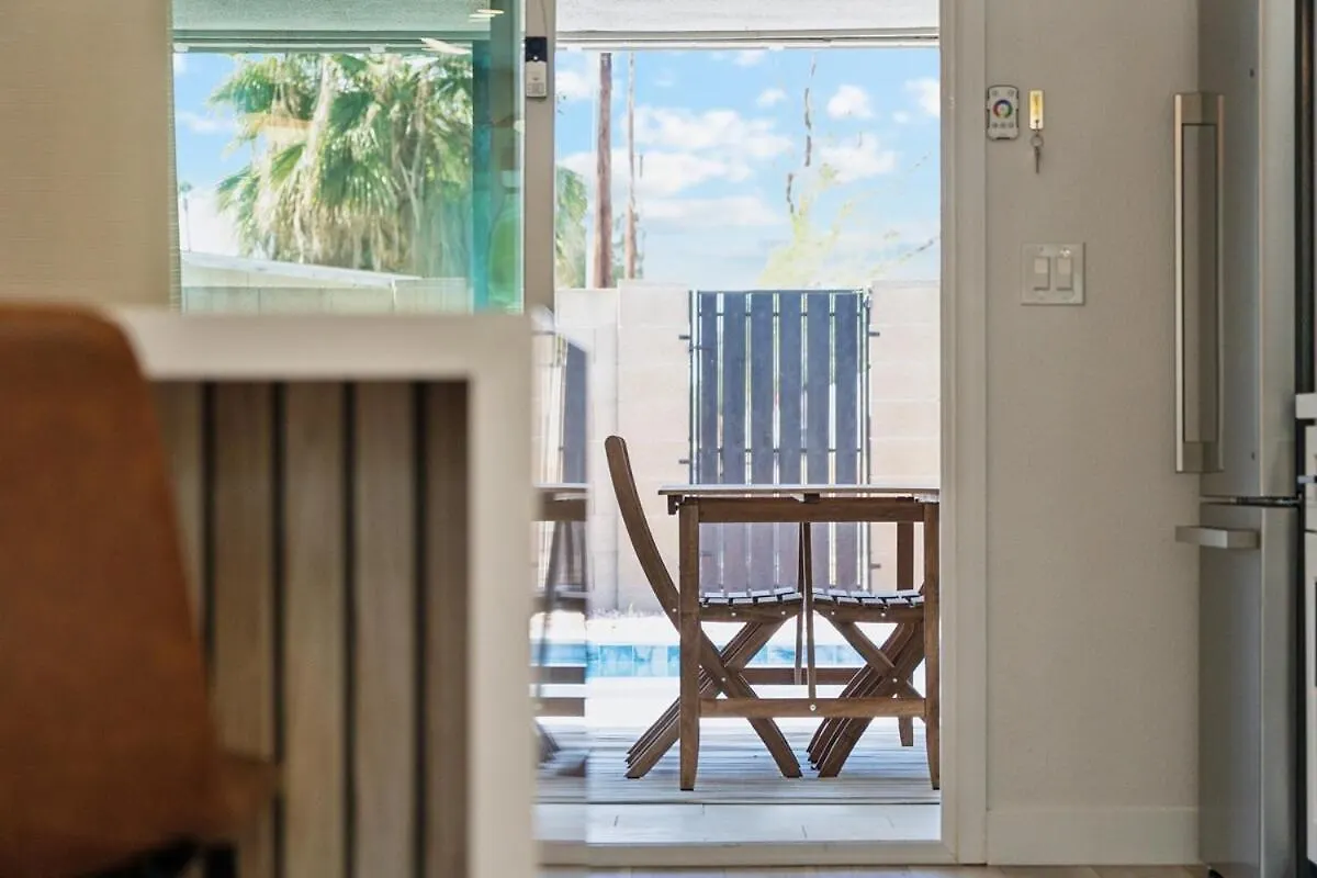 Renovated Home With Pool 3 Miles From Old Town Scottsdale Feriehus